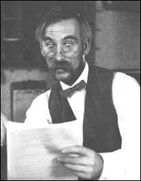 AndyClyde2.jpg (8232 bytes)