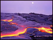 Hawaii Volcanoes1.jpg (8796 bytes)