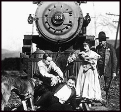 teddytrain1.jpg (32372 bytes)